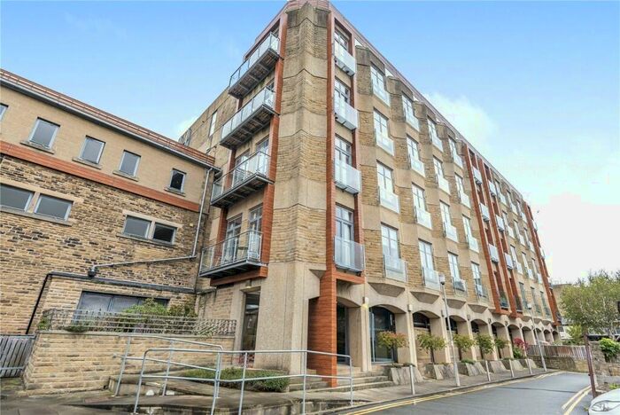 2 Bedroom Flat To Rent In Providence Place, Skipton, North Yorkshire, BD23
