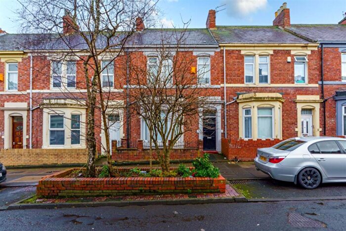 4 Bedroom Terraced House To Rent In **Available March** Dilston Road, Fenham, NE4