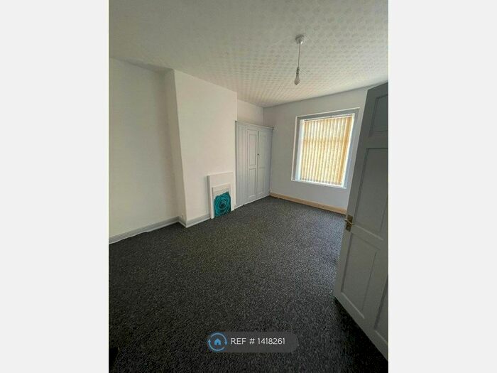 2 Bedroom Terraced House To Rent In Wingfield Street, Bradford, BD3