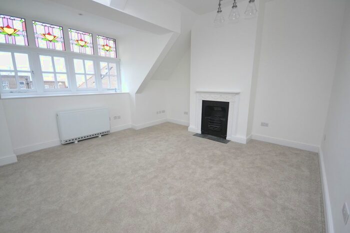 1 Bedroom Flat To Rent In High Street, West Wickham, BR4