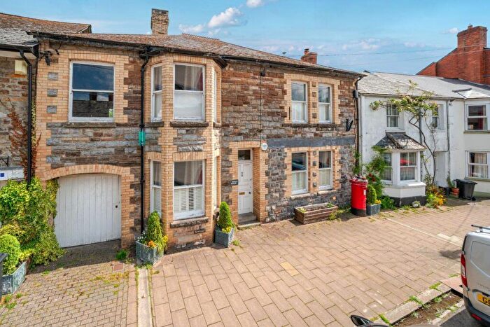 4 Bedroom Terraced House For Sale In Brook Street, Bampton, Tiverton, EX16