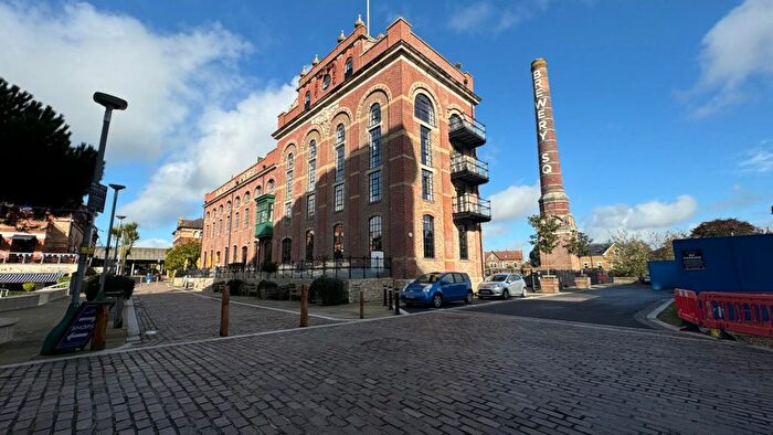 4 Bedroom Terraced House For Sale In Eldridge Street, Dorchester, DT1