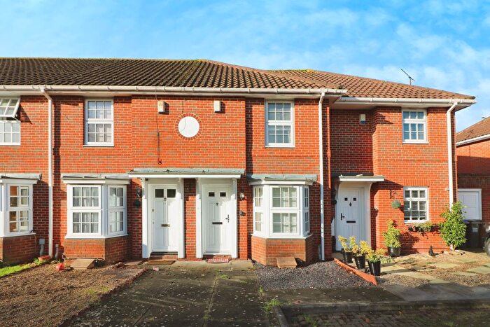 2 Bedroom Terraced House To Rent In Longcroft Lane, Welwyn Garden City, AL8