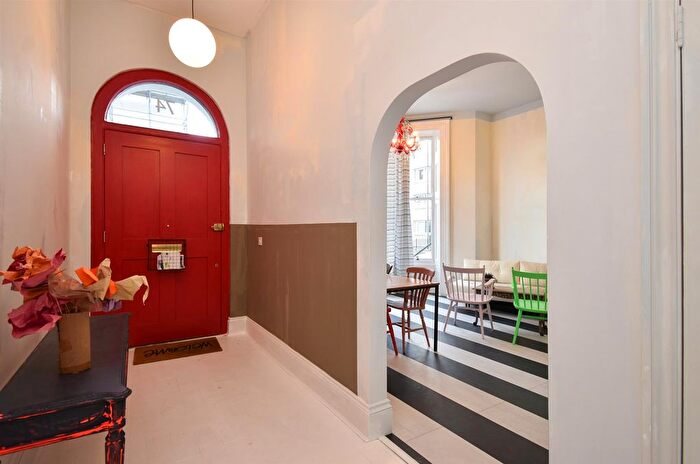 2 Bedroom Flat To Rent In Warrior Square, St. Leonards-On-Sea, TN37