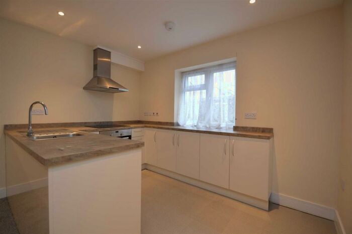 1 Bedroom Flat To Rent In Ongar Road, Brentwood, CM15