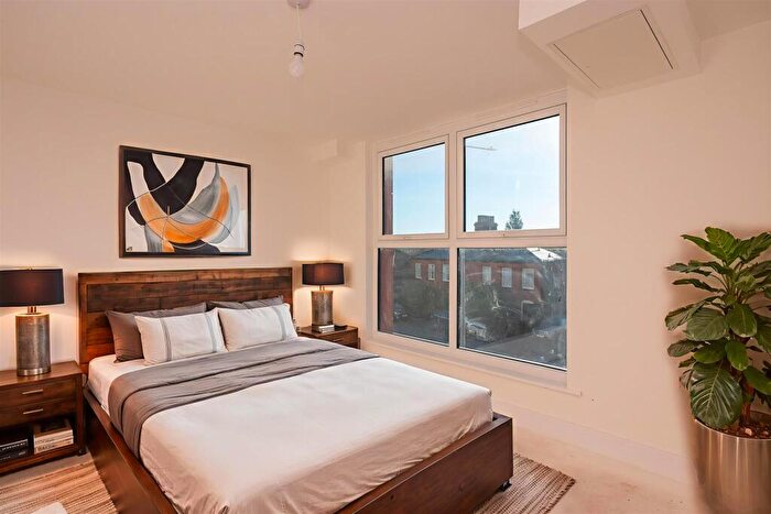 1 Bedroom Flat For Sale In Yarmouth Road, Thorpe St Andrew, Norwich, NR7