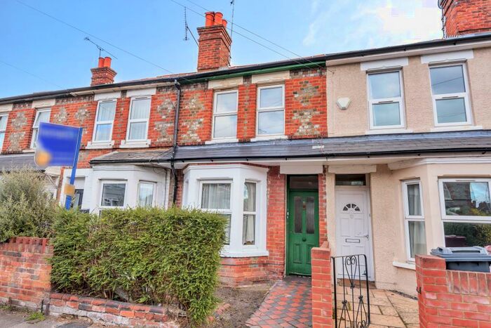 1 Bedroom Apartment To Rent In Briants Avenue, Caversham, RG4