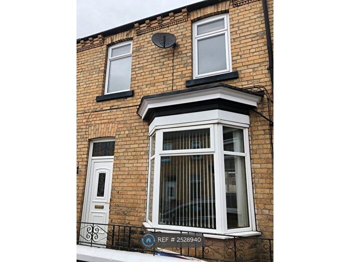 2 Bedroom Terraced House To Rent In Britannia Street, Scarborough, YO12