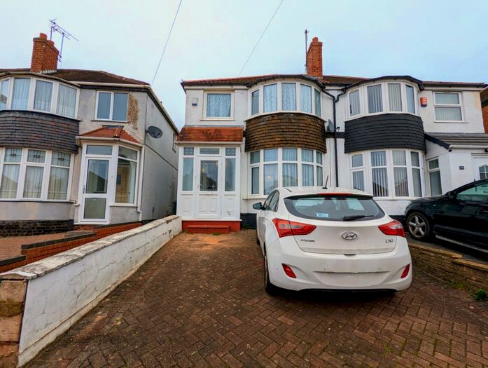 3 Bedroom House To Rent In Sandringham Road, Birmingham, B42