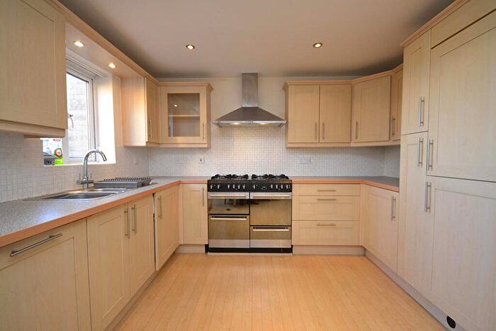 4 Bedroom Terraced House To Rent In Shakespeare Avenue, Bristol, BS7