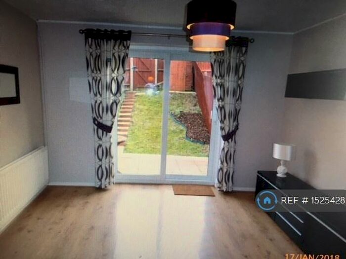 1 Bedroom Terraced House To Rent In Chaffinch Close, Chatham, ME5