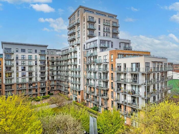 2 Bedroom Flat To Rent In Seven Sea Gardens, Bow, E3