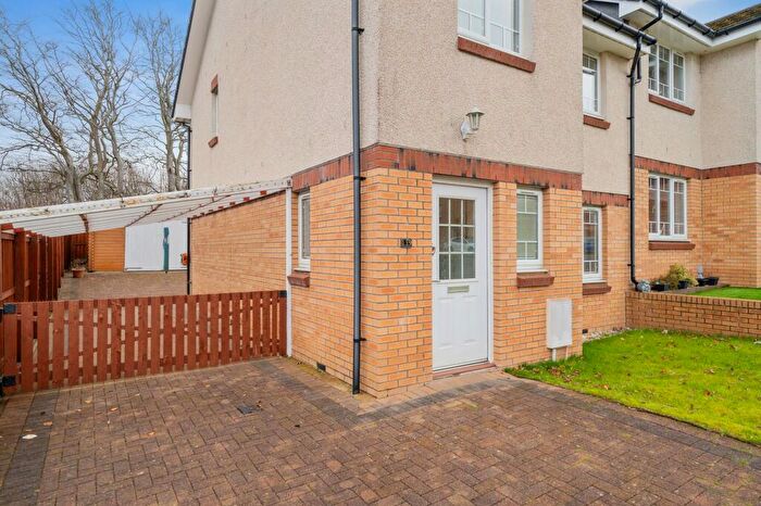 3 Bedroom Semi-Detached House For Sale In Wilkie Drive, Motherwell, ML1 - Photo 2