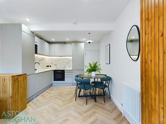 2 Bedroom Flat For Sale In Brooker Street, Hove, BN3