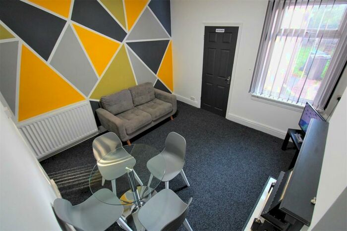 2 Bedroom Terraced House To Rent In Milner Road, Selly Park - Student Property, B29