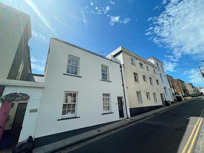 1 Bedroom Flat To Rent In Effingham Street, Ramsgate, CT11