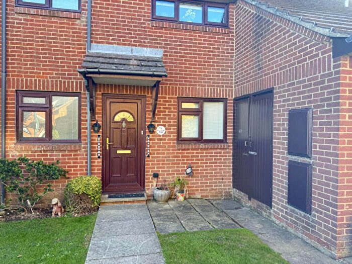 1 Bedroom Retirement Property To Rent In Shrubbs Drive, Middleton On Sea, PO22