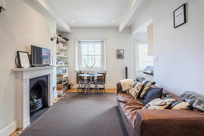 2 Bedroom Flat To Rent In Holland Road, London, W14