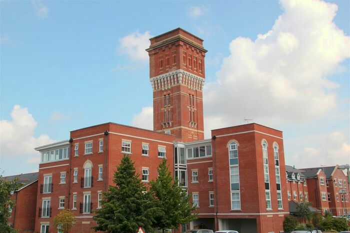 2 Bedroom Flat For Sale In Godfrey Gardens, Chartham, Canterbury, CT4