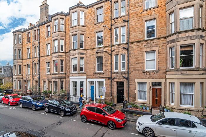 1 Bedroom Flat For Sale In / Viewforth Gardens, Bruntsfield, Edinburgh, EH10