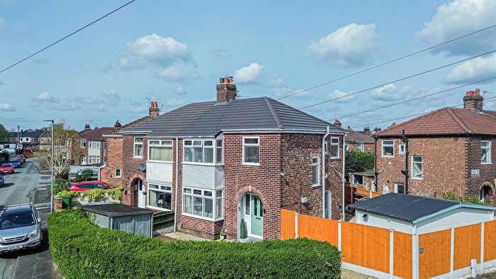 3 Bedroom Semi Detached House For Sale In Denver Road, Warrington, WA4