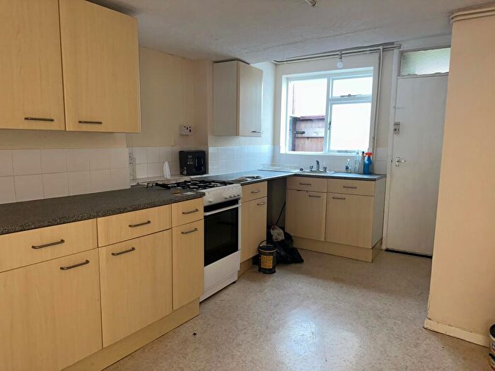 2 Bedroom Cottage To Rent In Cox Hill, Shepherdswell, CT15