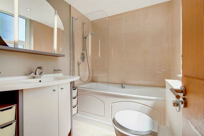 3 Bedroom Flat To Rent In St John’s Wood Park, St John's Wood, London, NW8
