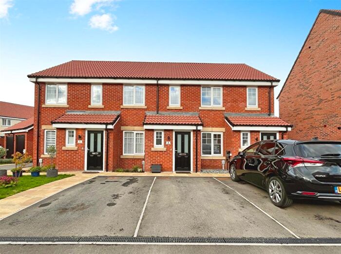 2 Bedroom Terraced House For Sale In Crown Crescent, Bolsover, Chesterfield, S44