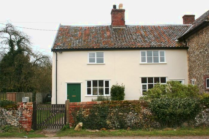 4 Bedroom Semi-Detached House To Rent In Kenninghall Road, East Harling, Norwich, Norfolk, NR16