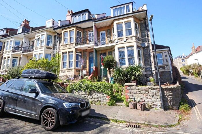 5 Bedroom Terraced House For Sale In Hurlingham Road, Bristol, BS7