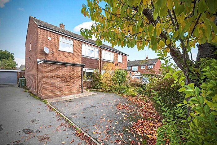 3 Bedroom Semi-Detached House For Sale In Chobham, Surrey, GU24