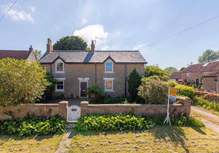 4 Bedroom Detached House For Sale In Main Street, Sawdon, Scarborough, YO13