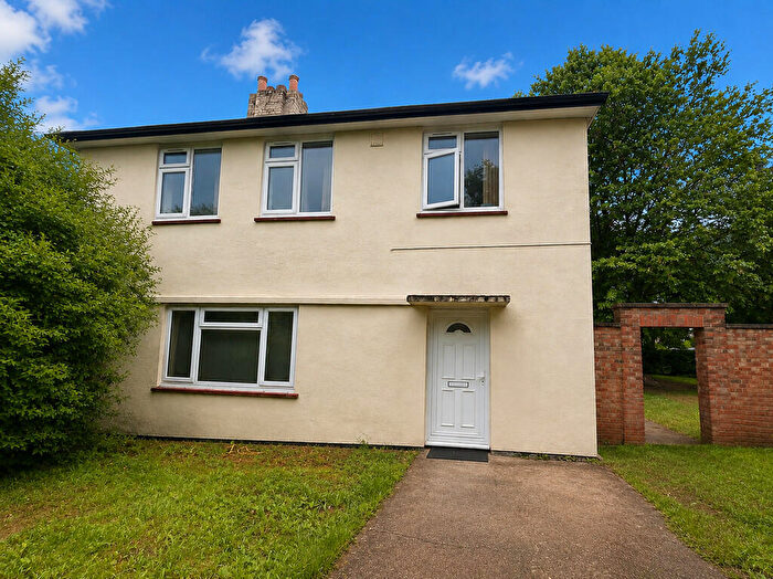 2 Bedroom Maisonette To Rent In Icknield Way, Letchworth, SG6
