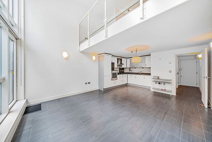 1 Bedroom Flat To Rent In Sanctuary Street, London, SE1