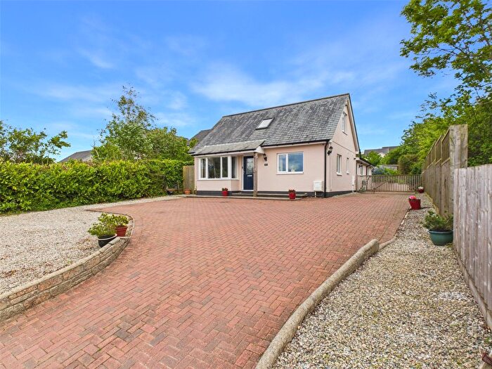 4 Bedroom Detached House For Sale In Crediton Road, Okehampton, Devon, EX20