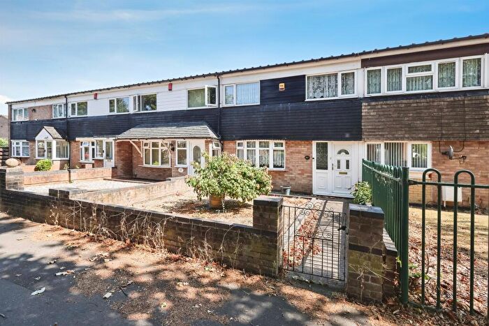 3 Bedroom Terraced House For Sale In Chelmsley Road, Birmingham, B37