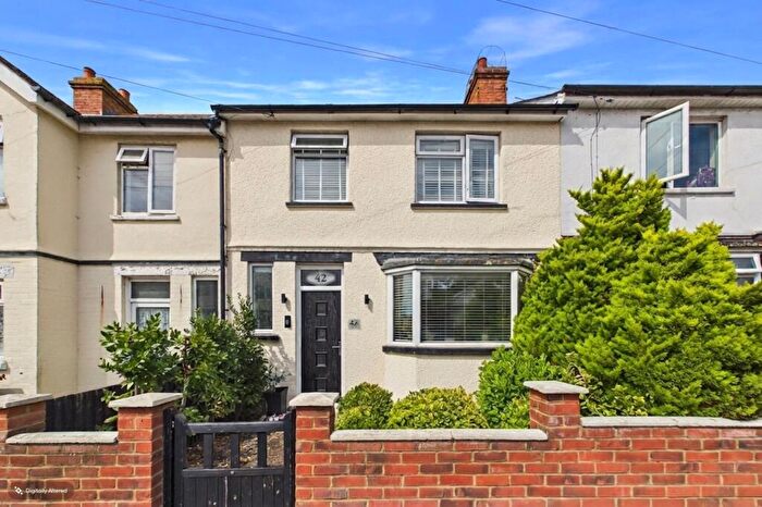3 Bedroom Terraced House For Sale In Archer Road, Folkestone, CT19