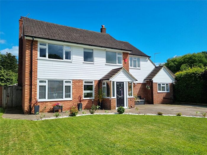 4 Bedroom Detached House For Sale In Hackwood, Robertsbridge, East Sussex, TN32