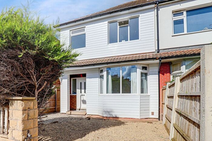 3 Bedroom Semi-detached House For Sale In Chandos Street, Netherfield, NG4