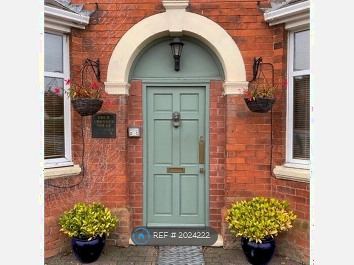 1 Bedroom Flat To Rent In Main Street, Rugby, CV23