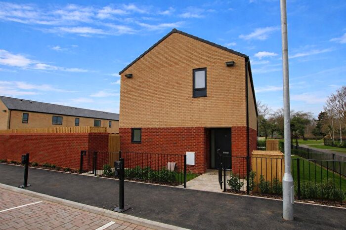 2 Bedroom Property For Sale In Clarendon Mews, Pitsea, SS13