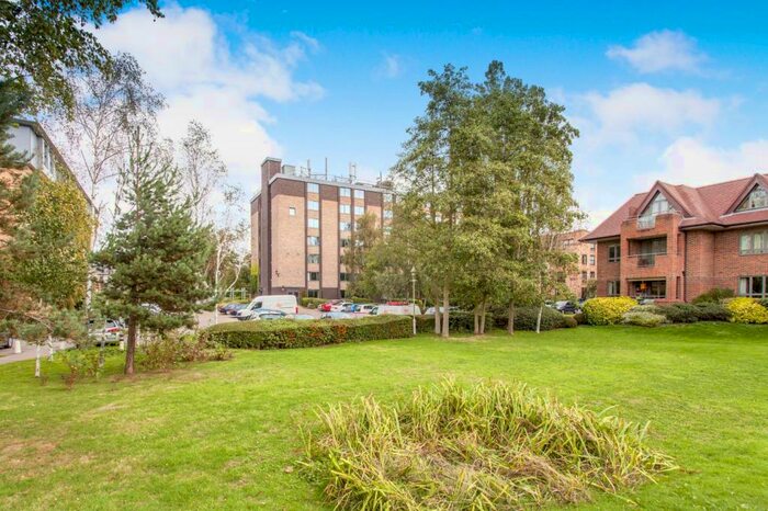 Property To Rent In Manhattan Drive, Cambridge, CB4