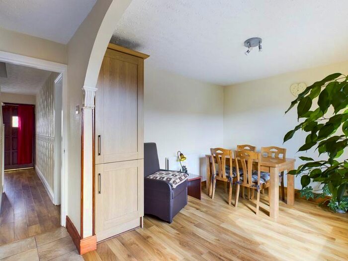 3 Bedroom SemiDetached House For Sale In Ardallan Park, Warrenpoint