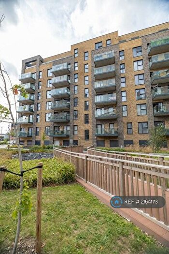 2 Bedroom Flat To Rent In James Smith Court, Dartford, DA1