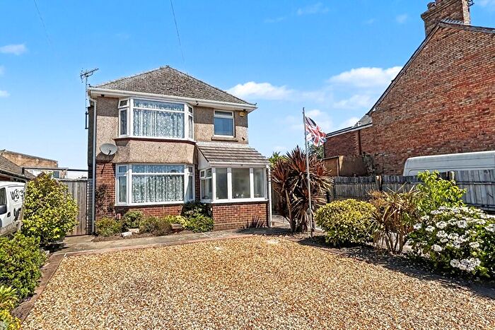 3 Bedroom Detached House For Sale In Poole, BH12