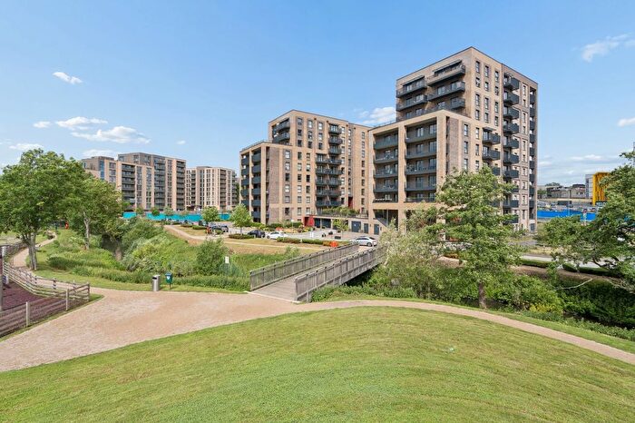 1 Bedroom Flat For Sale In Colnebank Drive, Thurlows Court Colnebank Drive, WD18