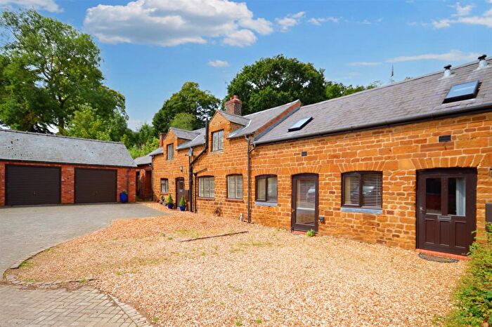 3 Bedroom Barn Conversion To Rent In Park Farm Barns, Lower Harlestone, Northampton, NN7