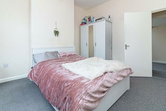 2 Bedroom Terraced House To Rent In Chippendale Street, Nottingham, Nottinghamshire, NG7
