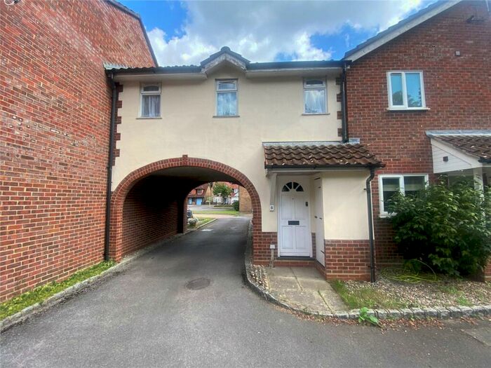 1 Bedroom Maisonette To Rent In Purmerend Close, Farnborough, GU14