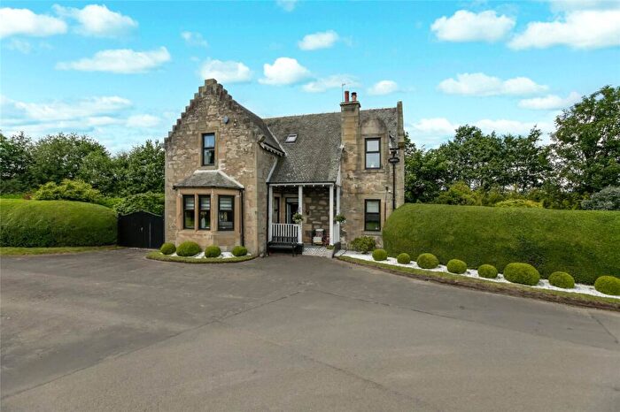2 Bedroom Detached House For Sale In Grandsable Road, Polmont, Falkirk, Stirlingshire, FK2